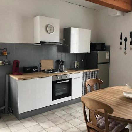 Agreable Maison De Village Leran Exterior photo